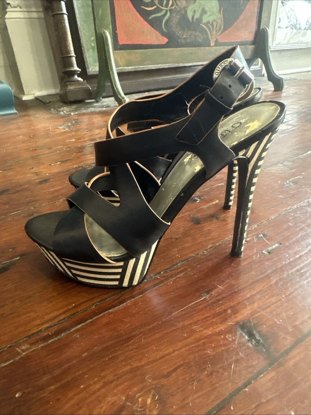 GuessBlack and Cream Stileto Platform Sandals Heels Womens 6.5 M Pump